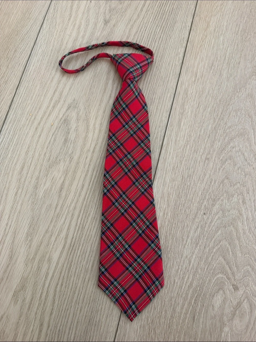 Classic Red Plaid Men's Tie